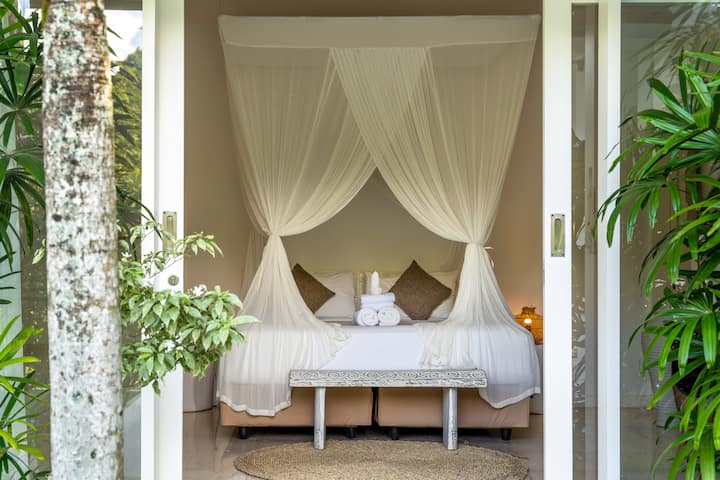 Bedroom 2 at Villa Jacques