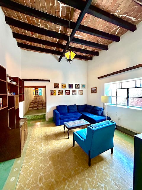 Top performing Airbnb: Jardín escondido/hidden garden in the heart of GTO in Guanajuato