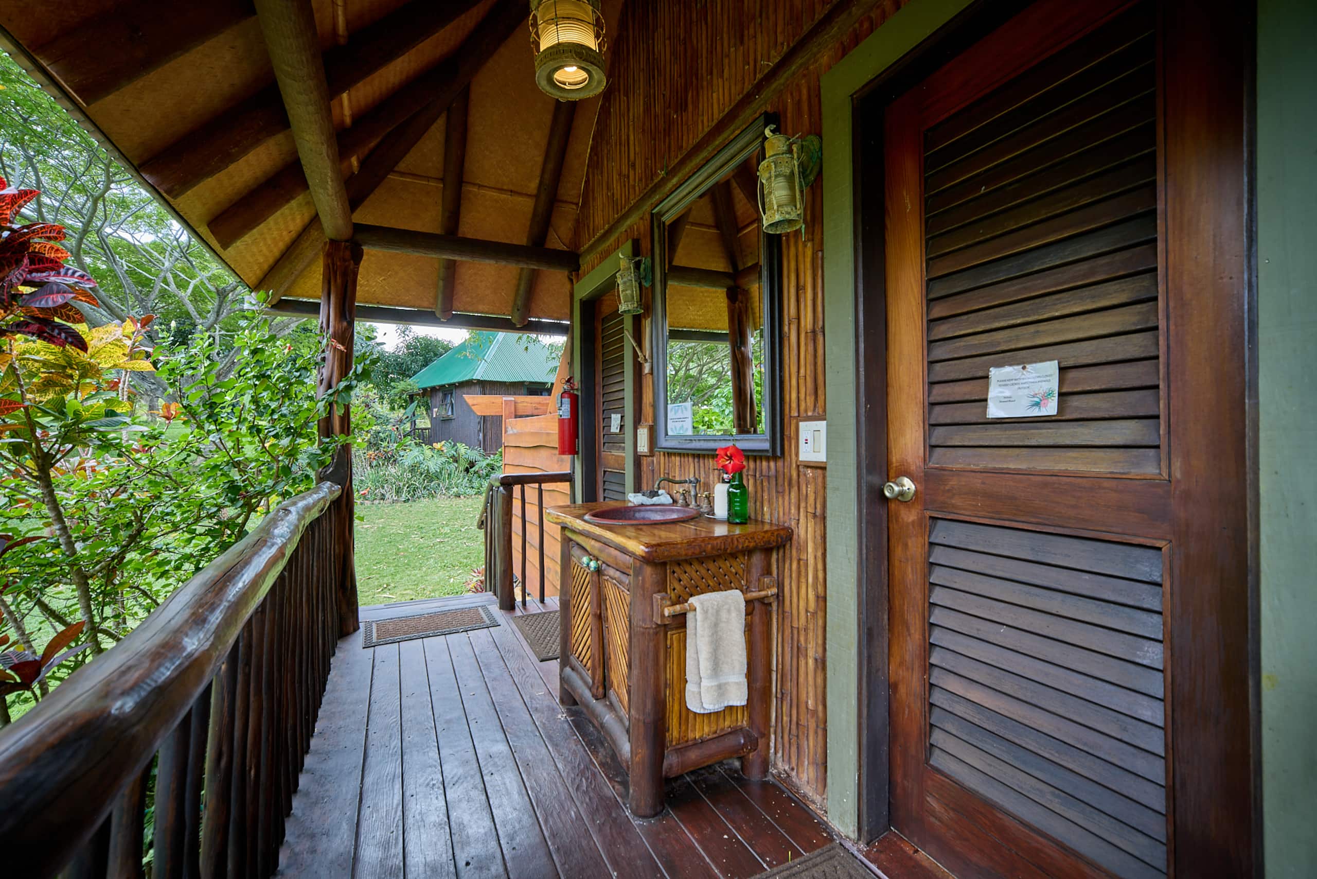 Cabin in Kapaau · ★4.88 · 1 bedroom · 1 bed · 1 shared bath - Image 24