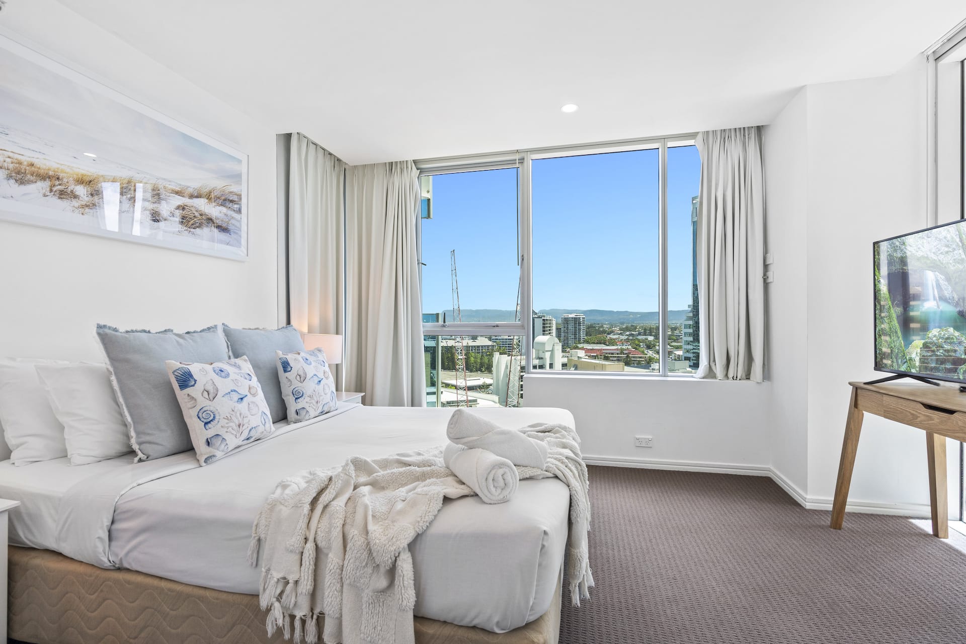 H'Residences – 2 Bed City View — Q Stay — foto 3