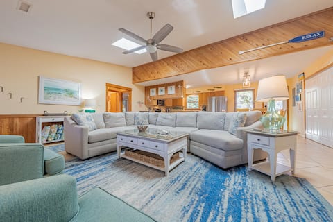 Popular Airbnb listing: Perfect Duck Location - Walk to Beach or Town in Duck