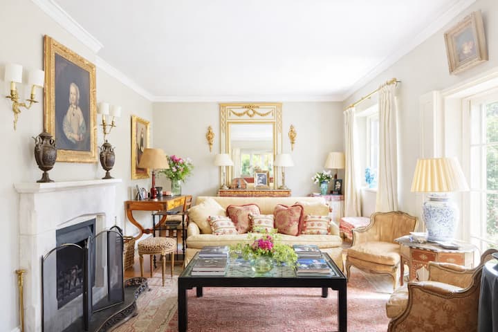Elegant Cotswolds House - Lechlade-on-Thames