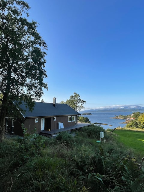 Cottage with unique views on Svanøy