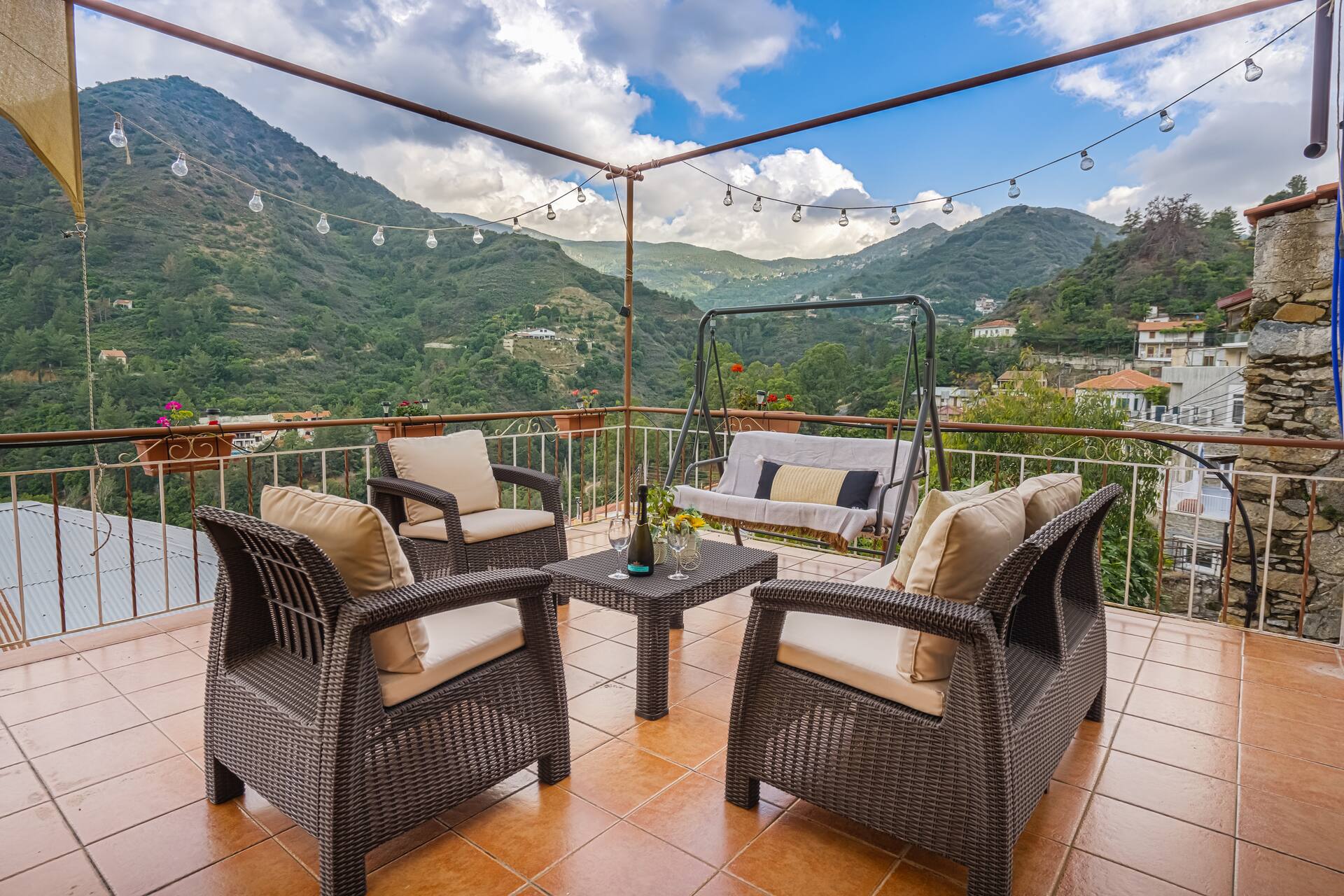 Panoramic View in Village Center BBQ & Wood Stove