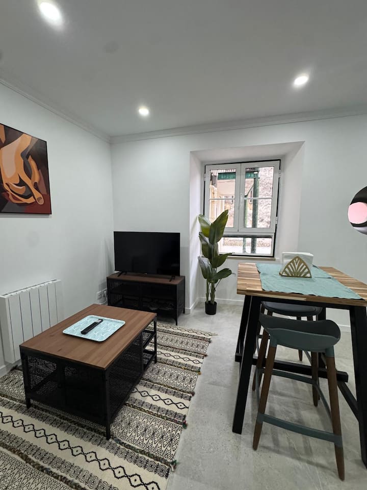 Relax In Flowers Garden Apartment - Lisbon