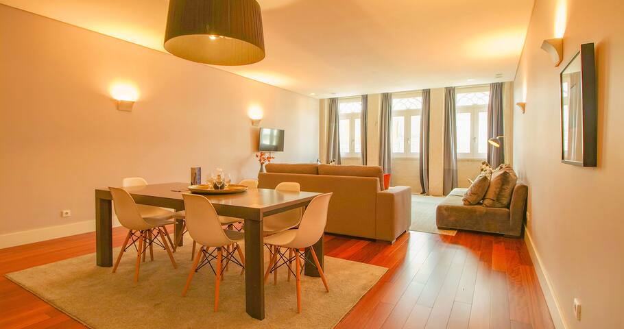 Aliados by YoursPorto