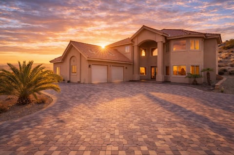 Golf Estate • 11BR • 15 Beds