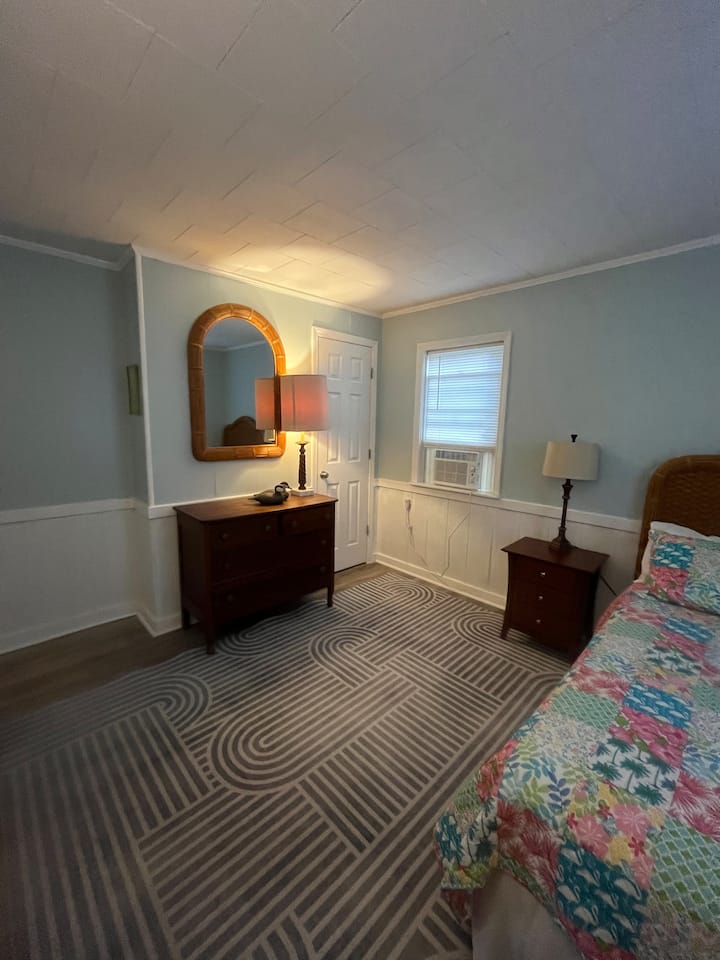 საძინებელი 4