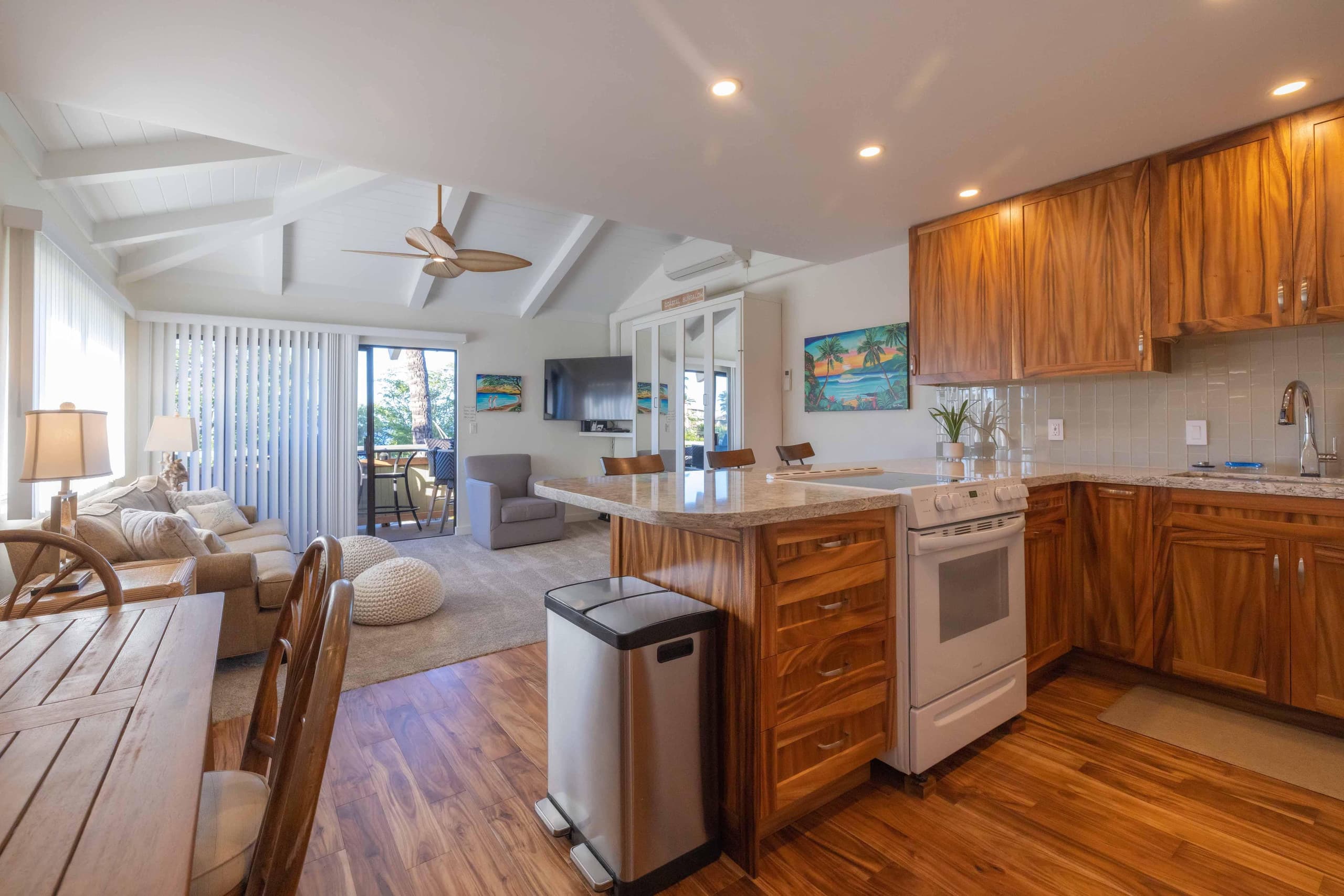 Shores of Maui 224 Beachfront South Kihei - Image 21
