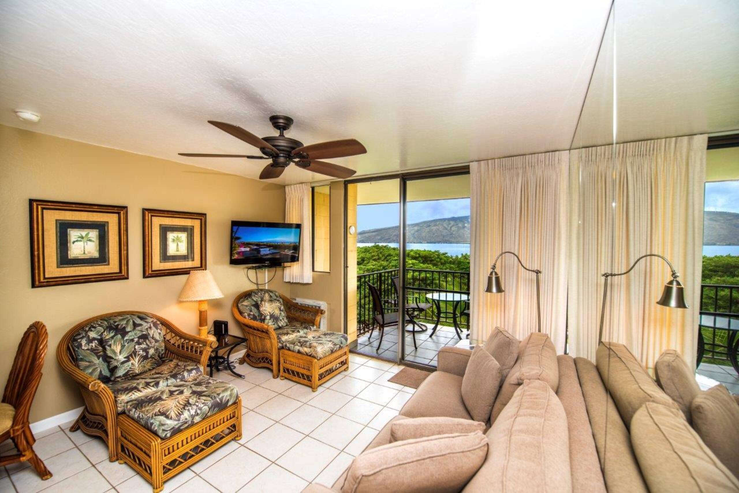 Oceanview Kealia 607 Great Top Floor Condo Views - Image 6