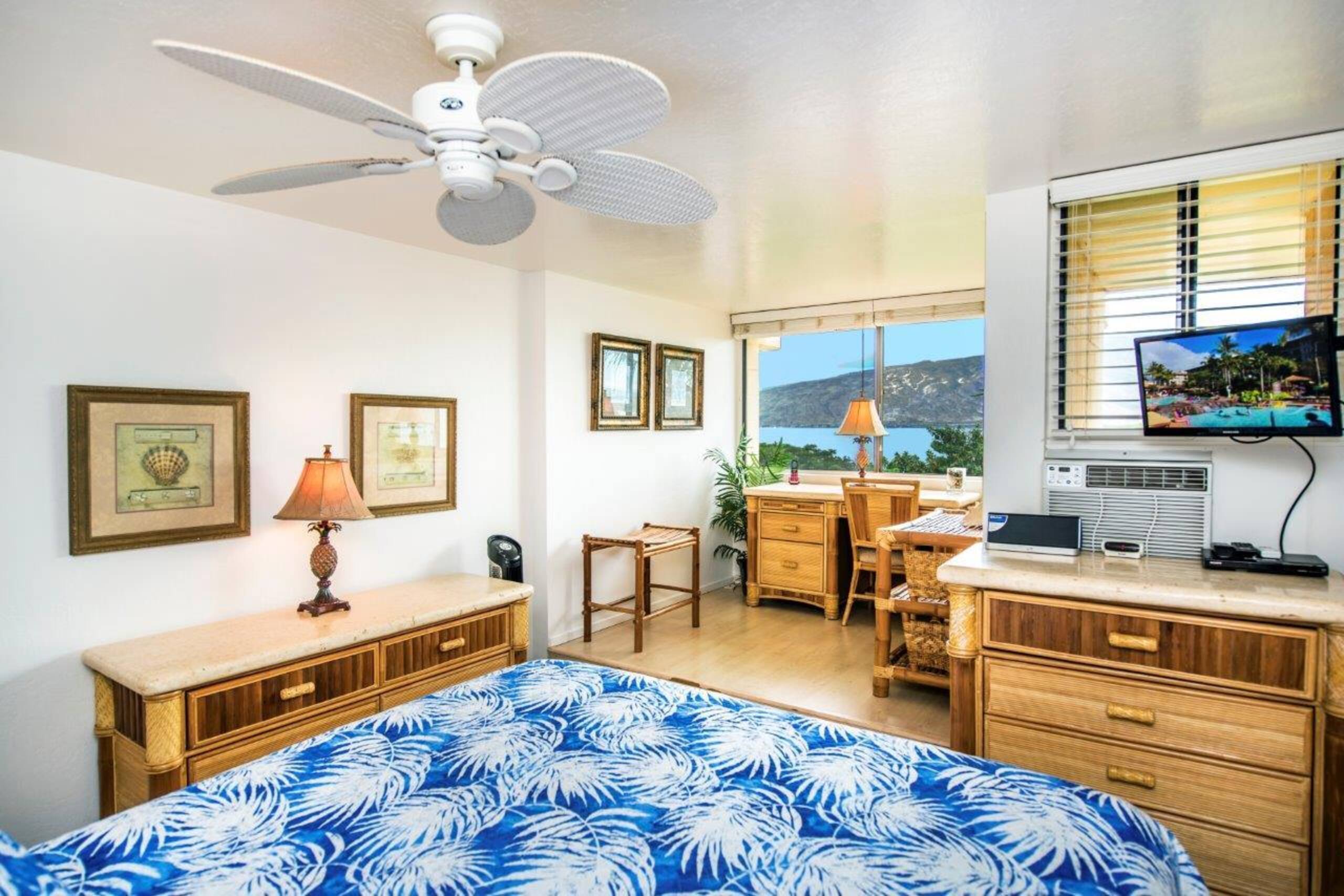 Oceanview Kealia 607 Great Top Floor Condo Views - Image 11