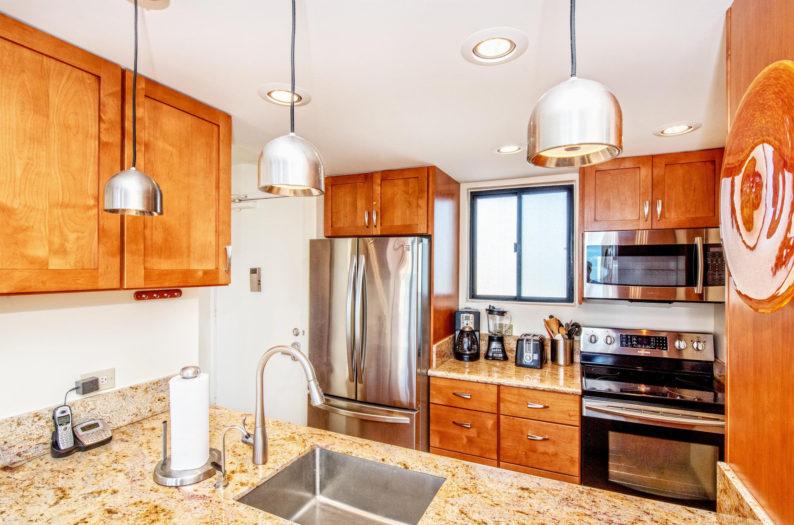 Oceanfront Kealia 403 Stunning Ocean Views 4th Flr - Image 3