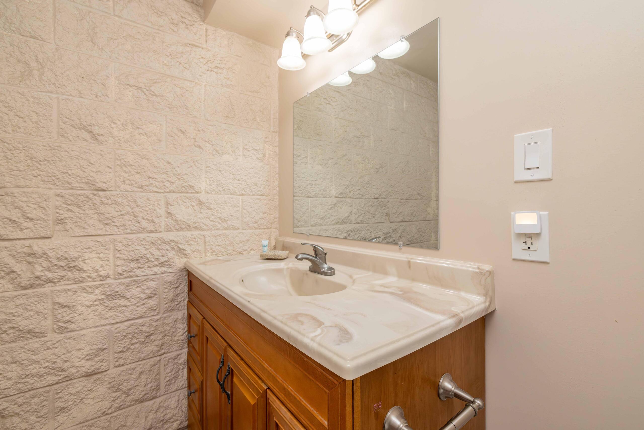 Oceanview Kanai A Nalu 316 Ma'alaea Quiet 3rd Floor - Image 39