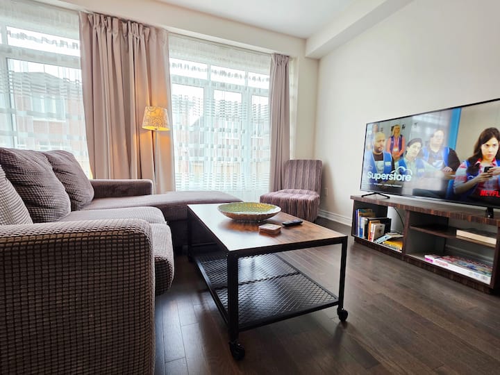 New 3br House, Free Parking, Family & Business - マーカム