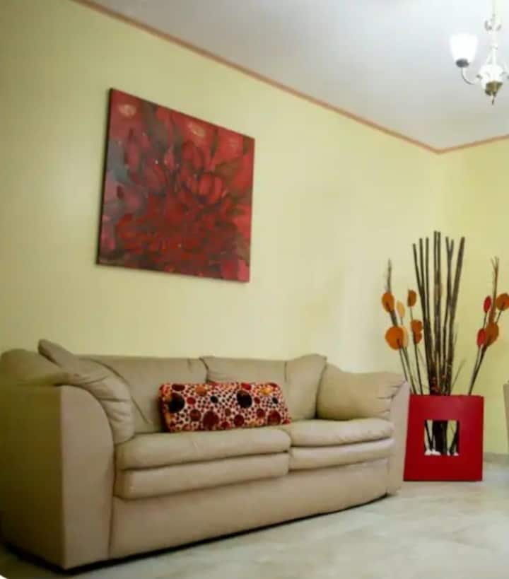 Bonita Zona Privada. Cercana Consulado/ Hospitales - Ciudad Juárez