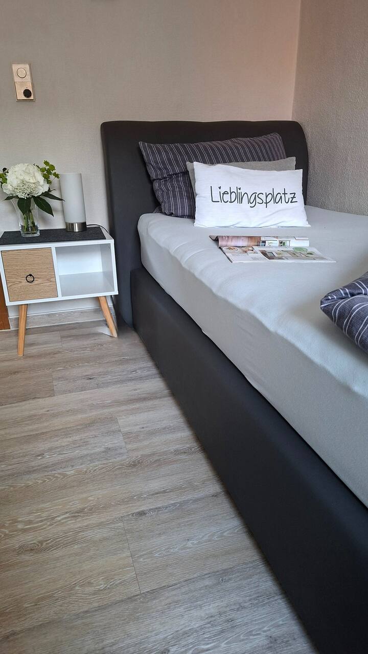 საძინებელი 1