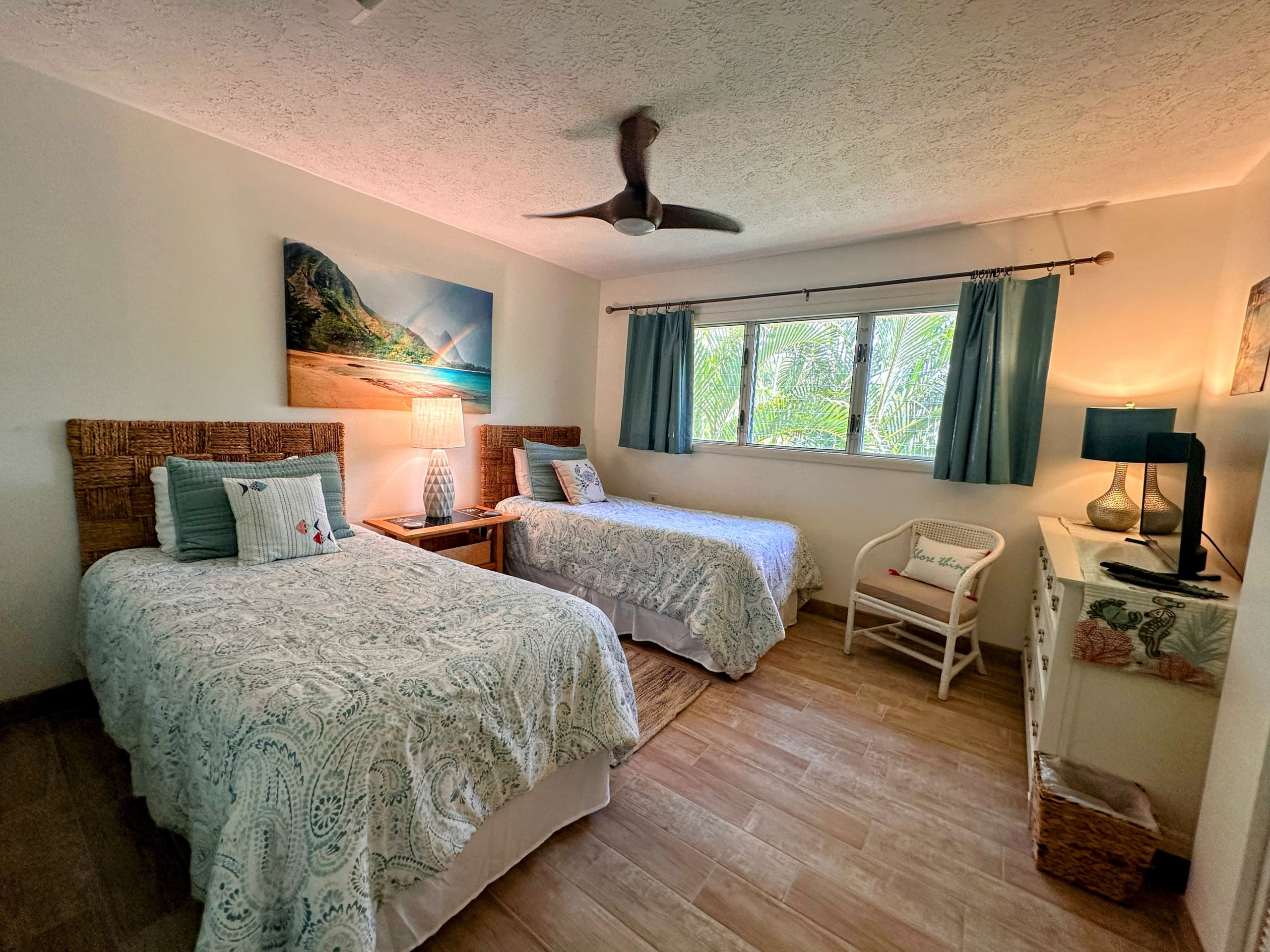 Townhouse in Kailua-Kona · ★4.95 · 2 bedrooms · 4 beds · 2 private baths - Image 1