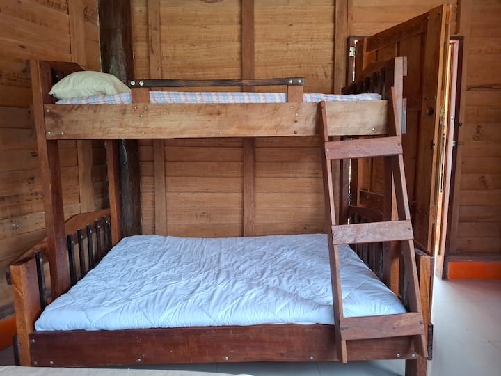 საძინებელი 3