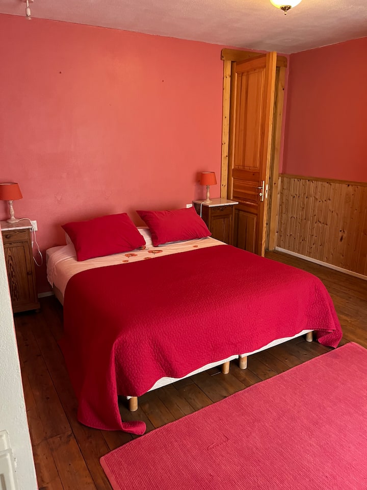 غرفة النوم 1