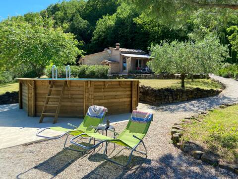 Stunning private Le Marche villa & pool, Sleeps 4.