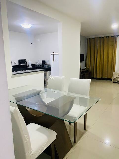 Cozy and spacious apto 3/4 c suite and garage