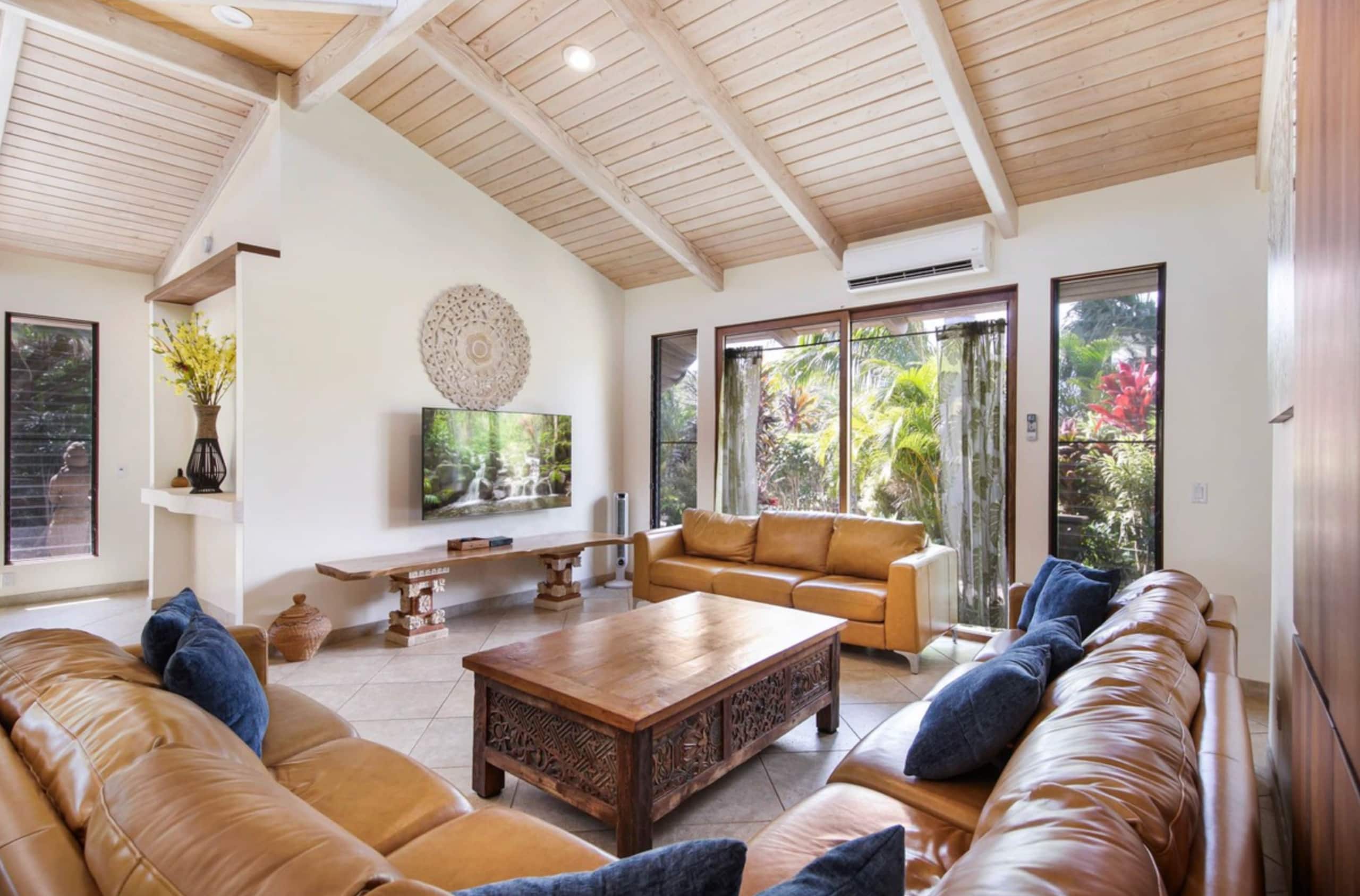Home in Koloa · ★4.88 · 4 bedrooms · 12 beds · 4.5 private baths - Image 7