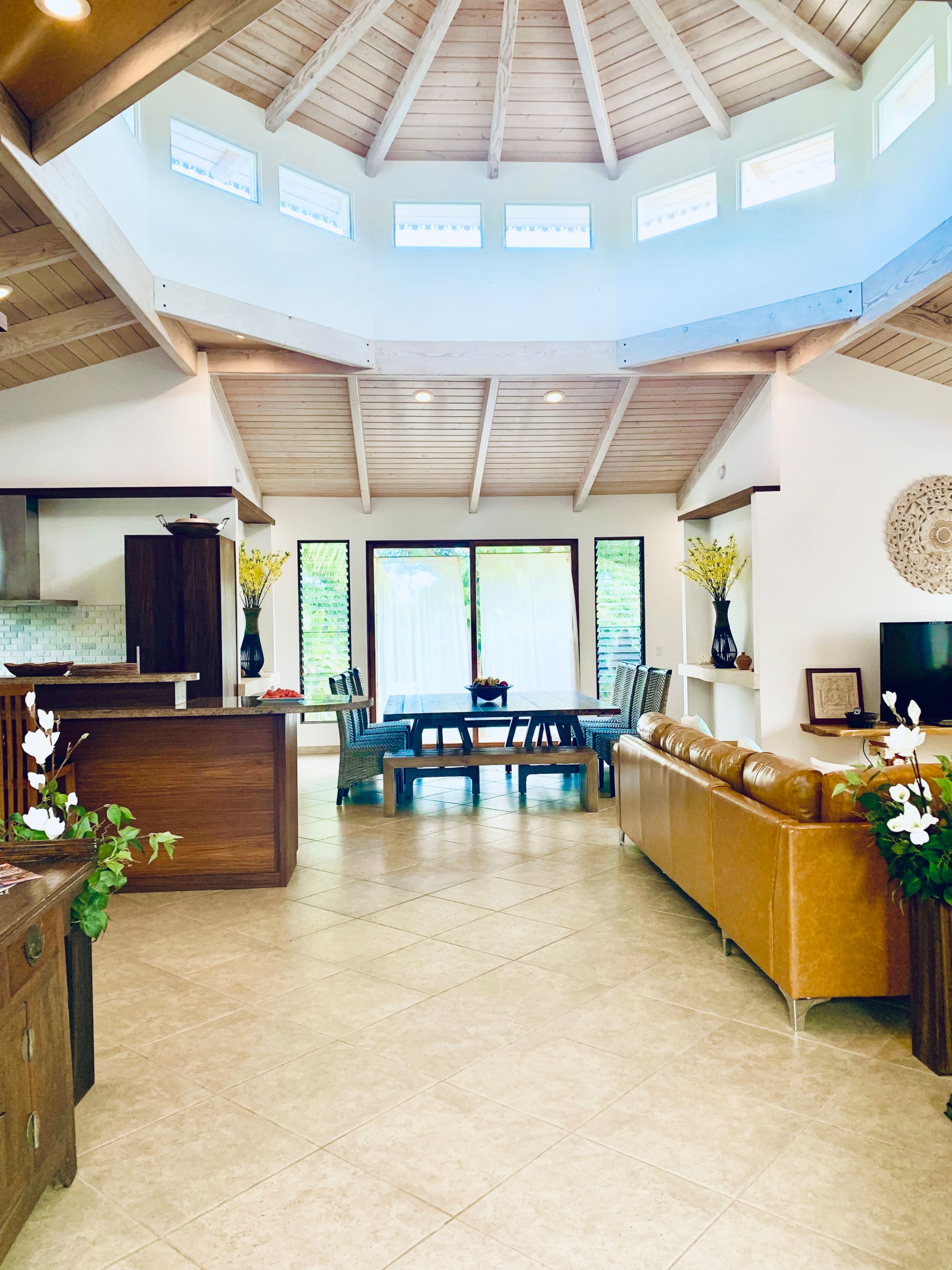 Home in Koloa · ★4.88 · 4 bedrooms · 12 beds · 4.5 private baths - Image 8