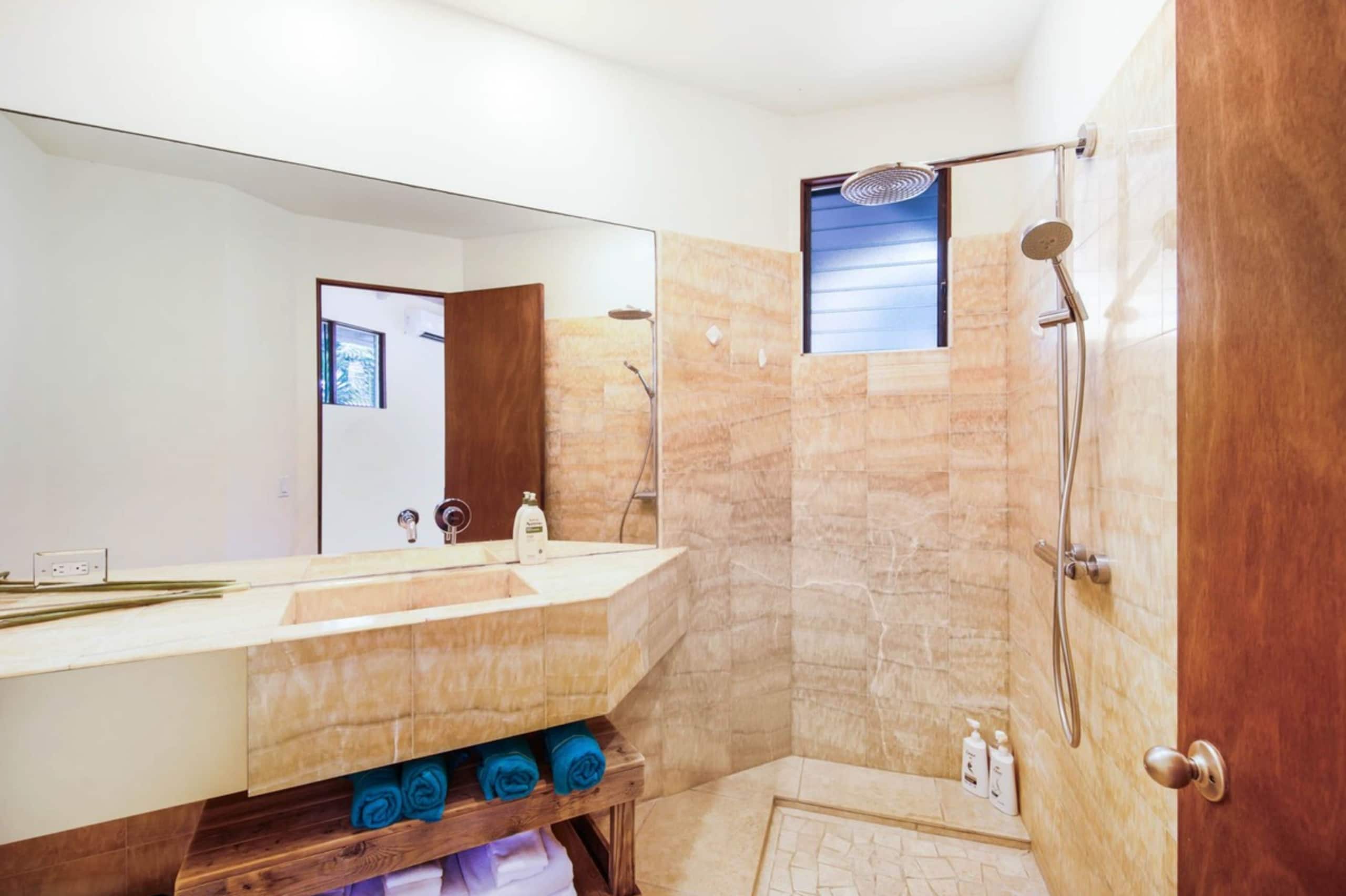 Home in Koloa · ★4.88 · 4 bedrooms · 12 beds · 4.5 private baths - Image 23