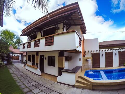 Private Beach House at beach front (with pool)