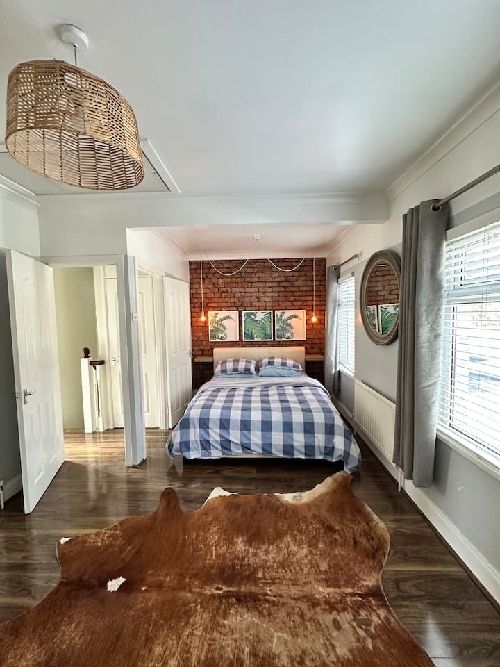 غرفة النوم 1