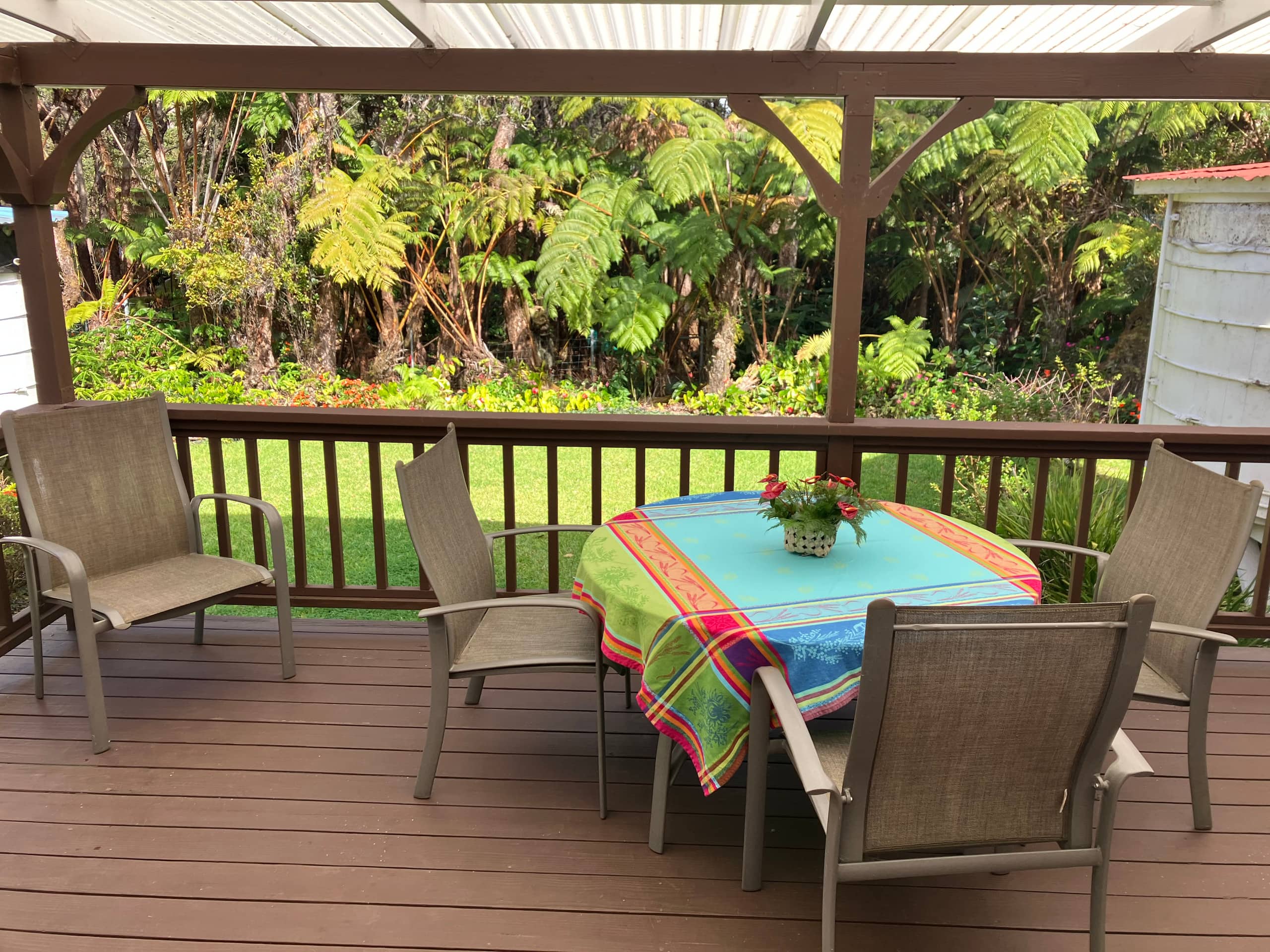 Home in Volcano · ★4.83 · 3 bedrooms · 3 beds · 1.5 private baths - Image 12