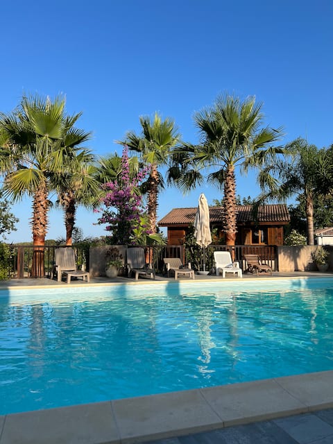 Brazilian wood chalet Grapia No. 2