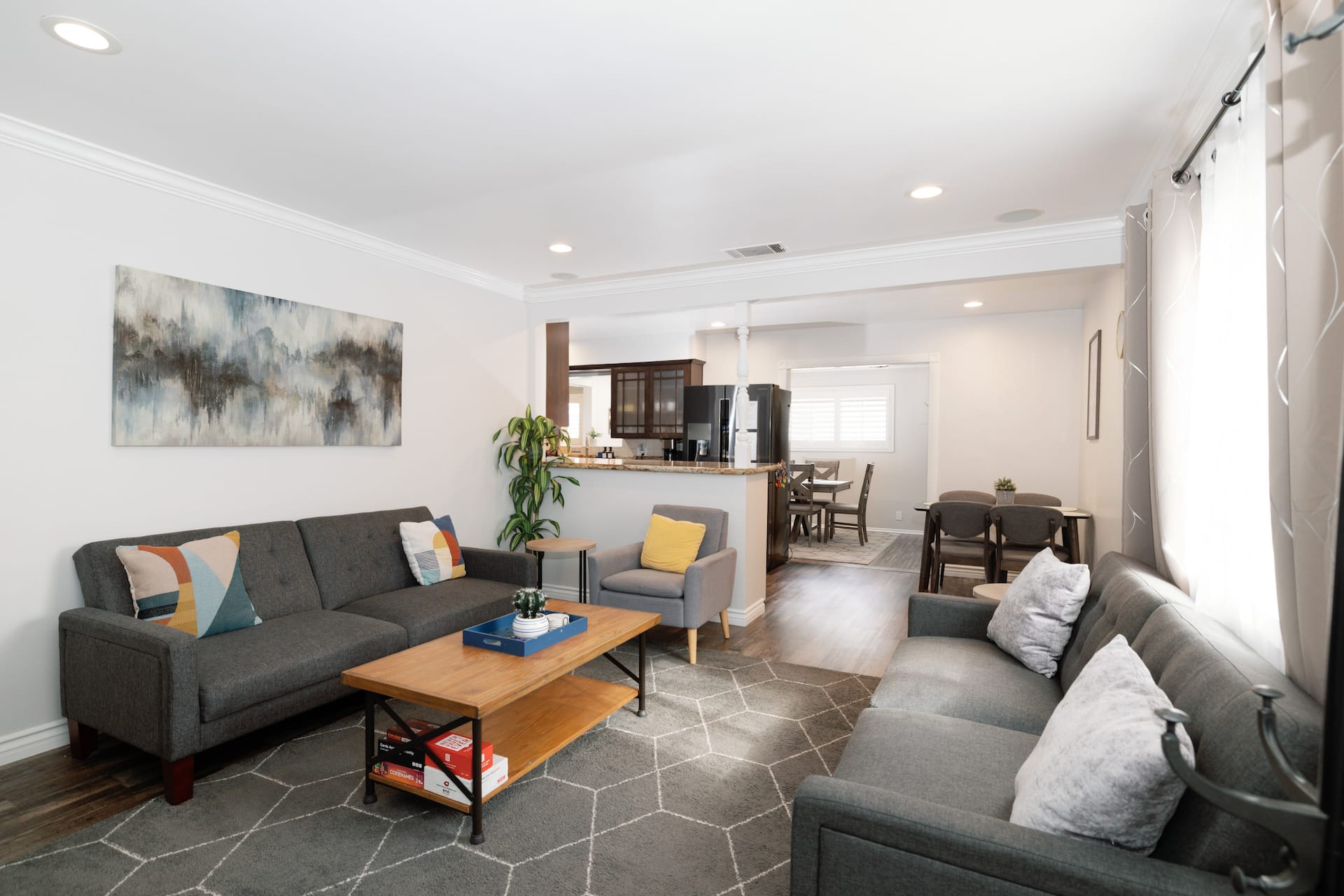 ☆A Modern Retreat Close to Disney w/Game Room ☆