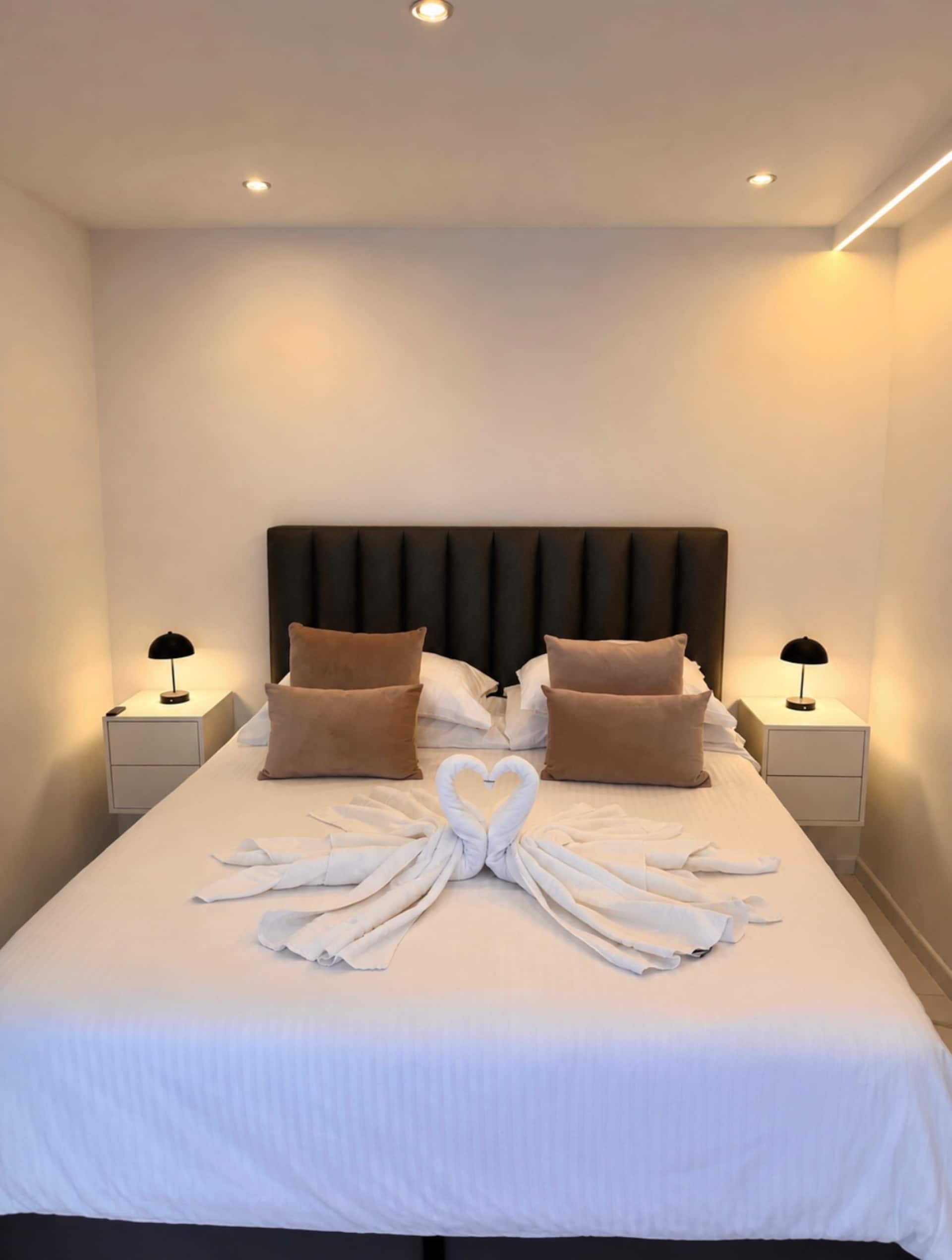 Cozy apartment with private Jacuzzi