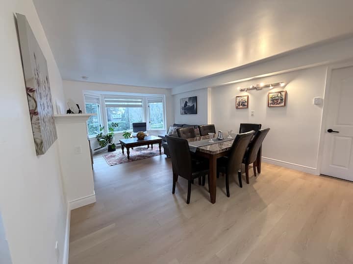 Specious Bright 2-bedroom Garden Level Suit - North Vancouver