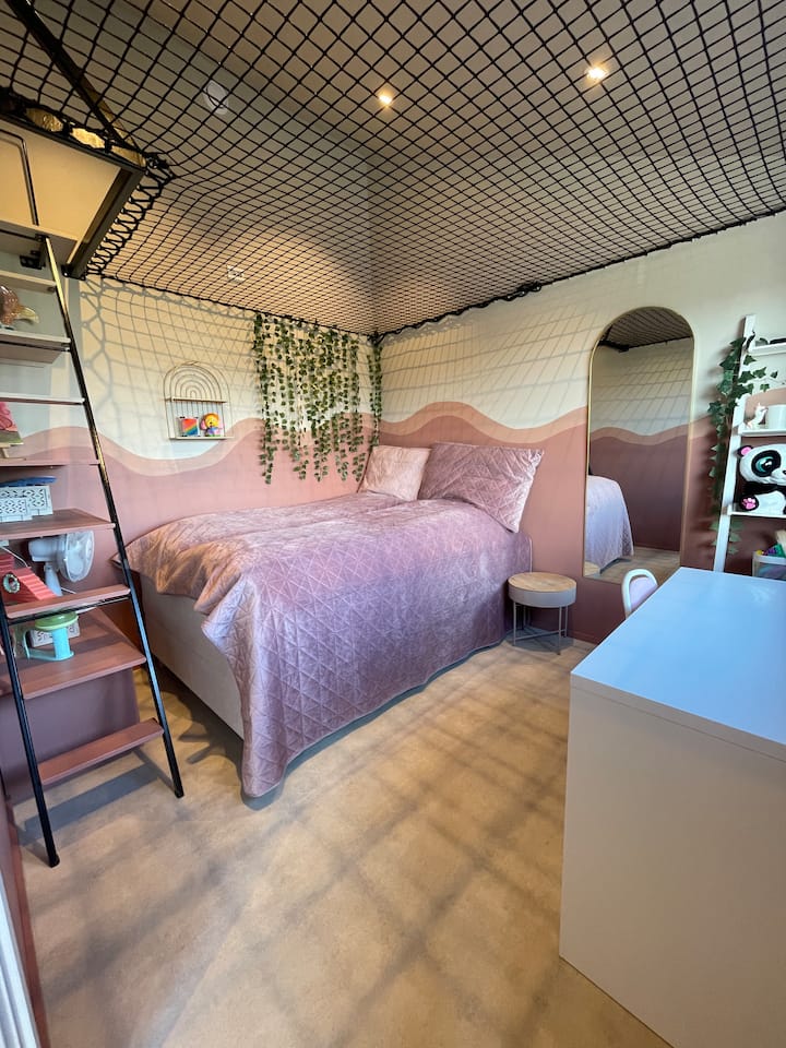 Cama ancha de 140, diversión para jugar en la red. 