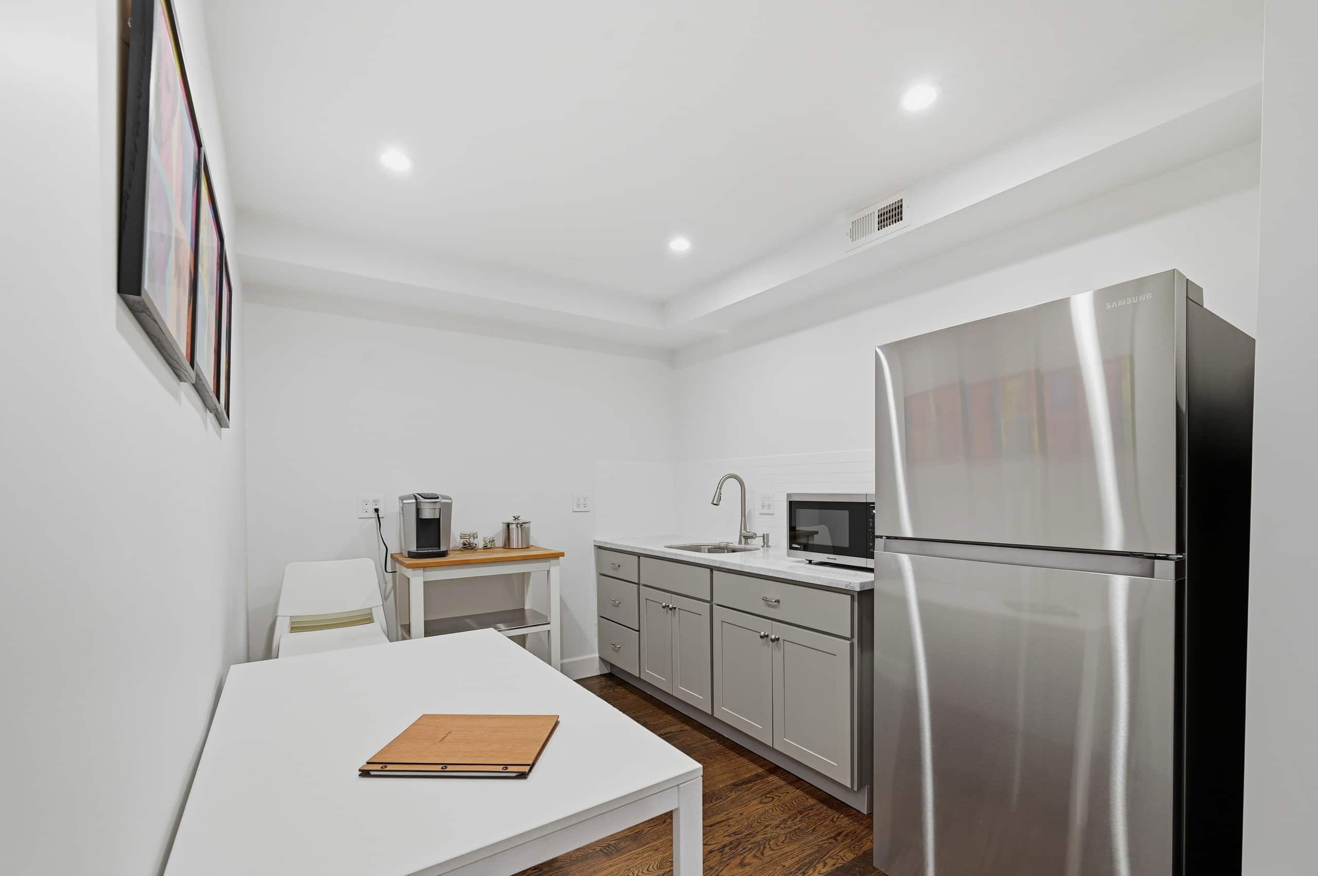 Zen Garden 2BR Retreat • Outdoor Lounge • NearBART - Image 6