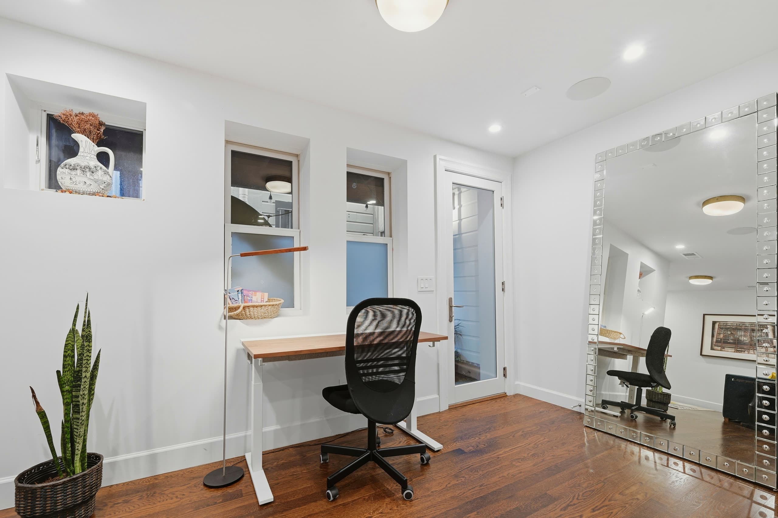 Zen Garden 2BR Retreat • Outdoor Lounge • NearBART - Image 14