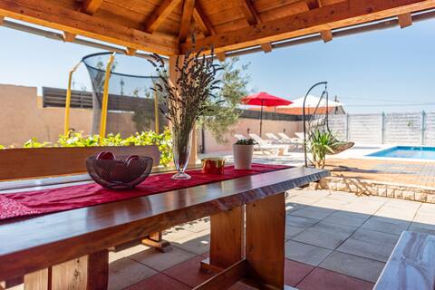 Top performing Airbnb: Villa "Maja Marija" 4* Zadar county in Grad Benkovac