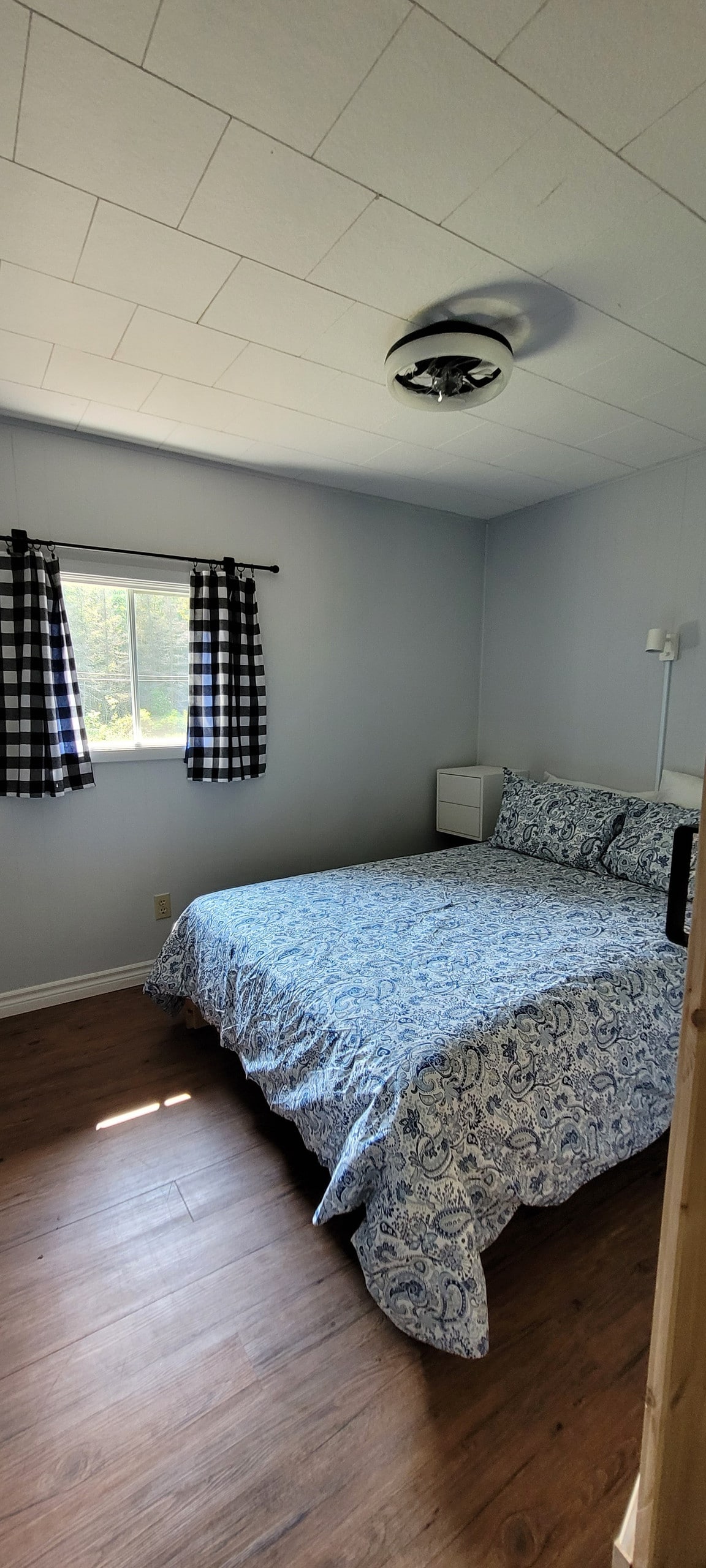 საძინებელი 2