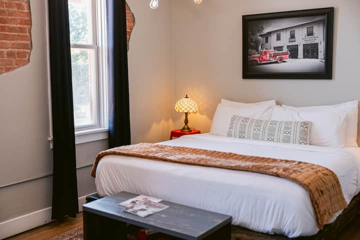Historic Firehouse Room | Locker Room - San Angelo, TX