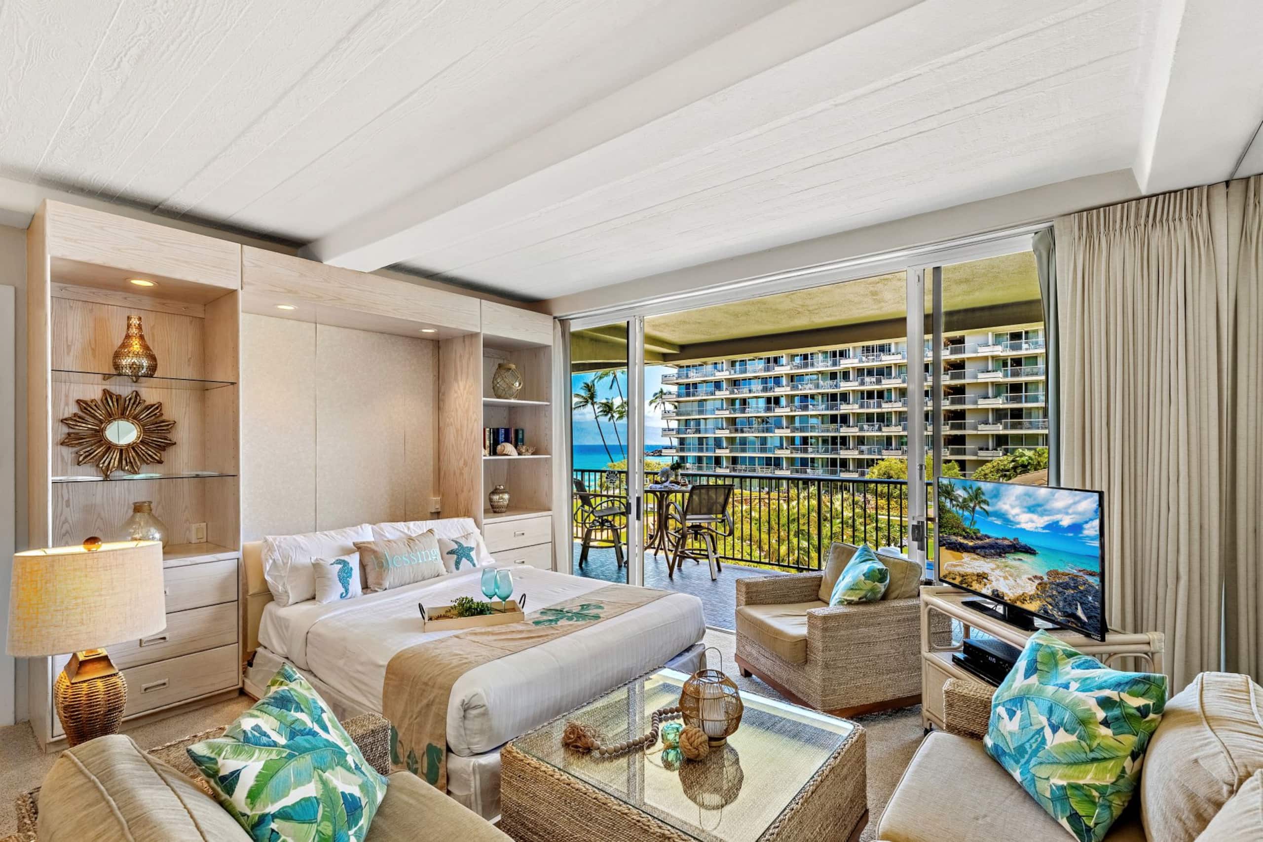 Condo in Lahaina · ★4.77 · 1 bedroom · 1 bed · 2 baths - Image 10