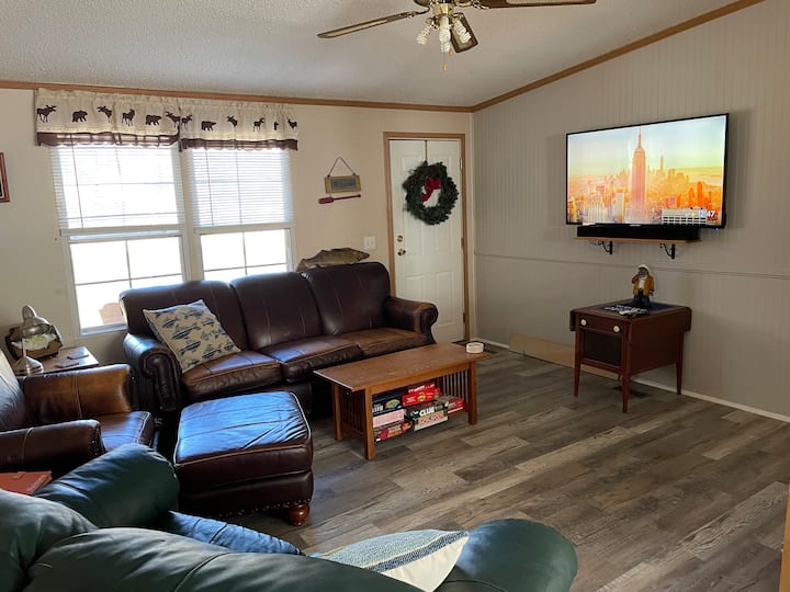 Hush Puppez - Waterfront Community - Lake Gaston