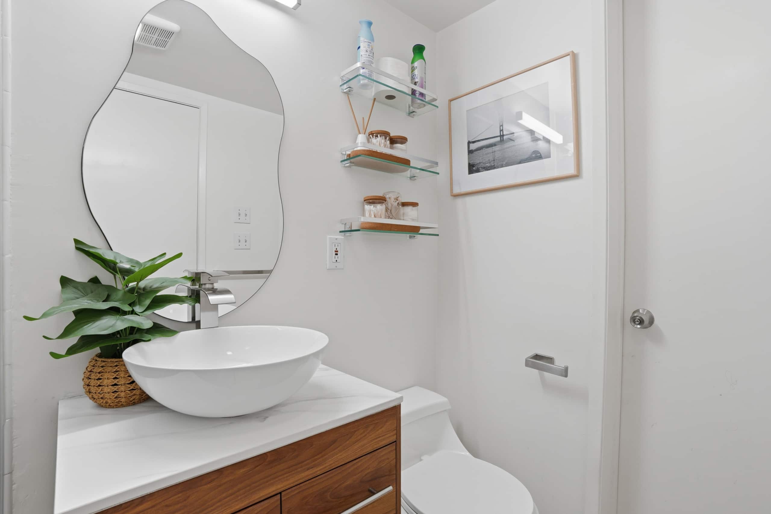 Condo in San Francisco · ★4.79 · 2 bedrooms · 3 beds · 1 bath - Image 28