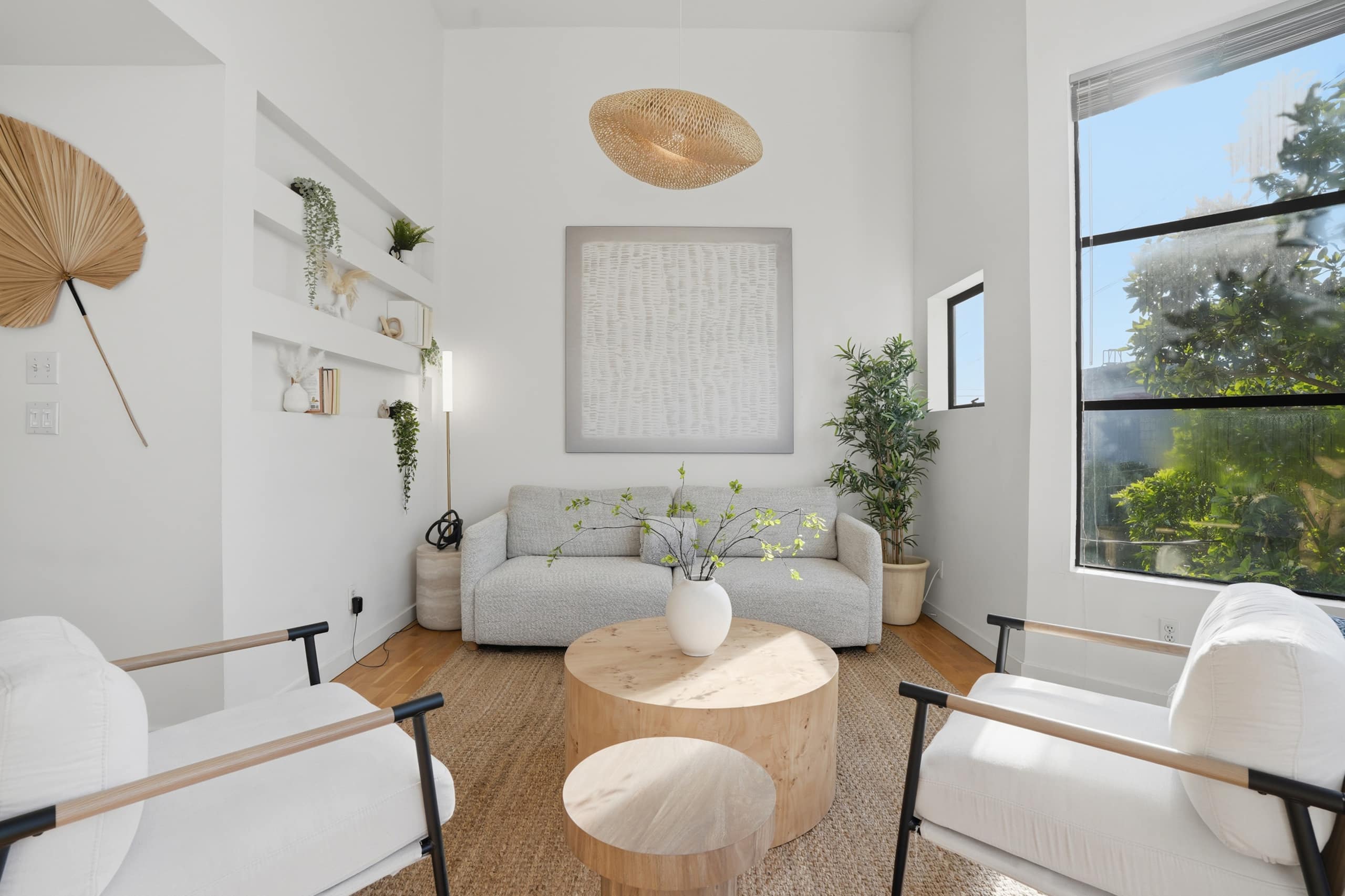 Condo in San Francisco · ★4.79 · 2 bedrooms · 3 beds · 1 bath - Image 6