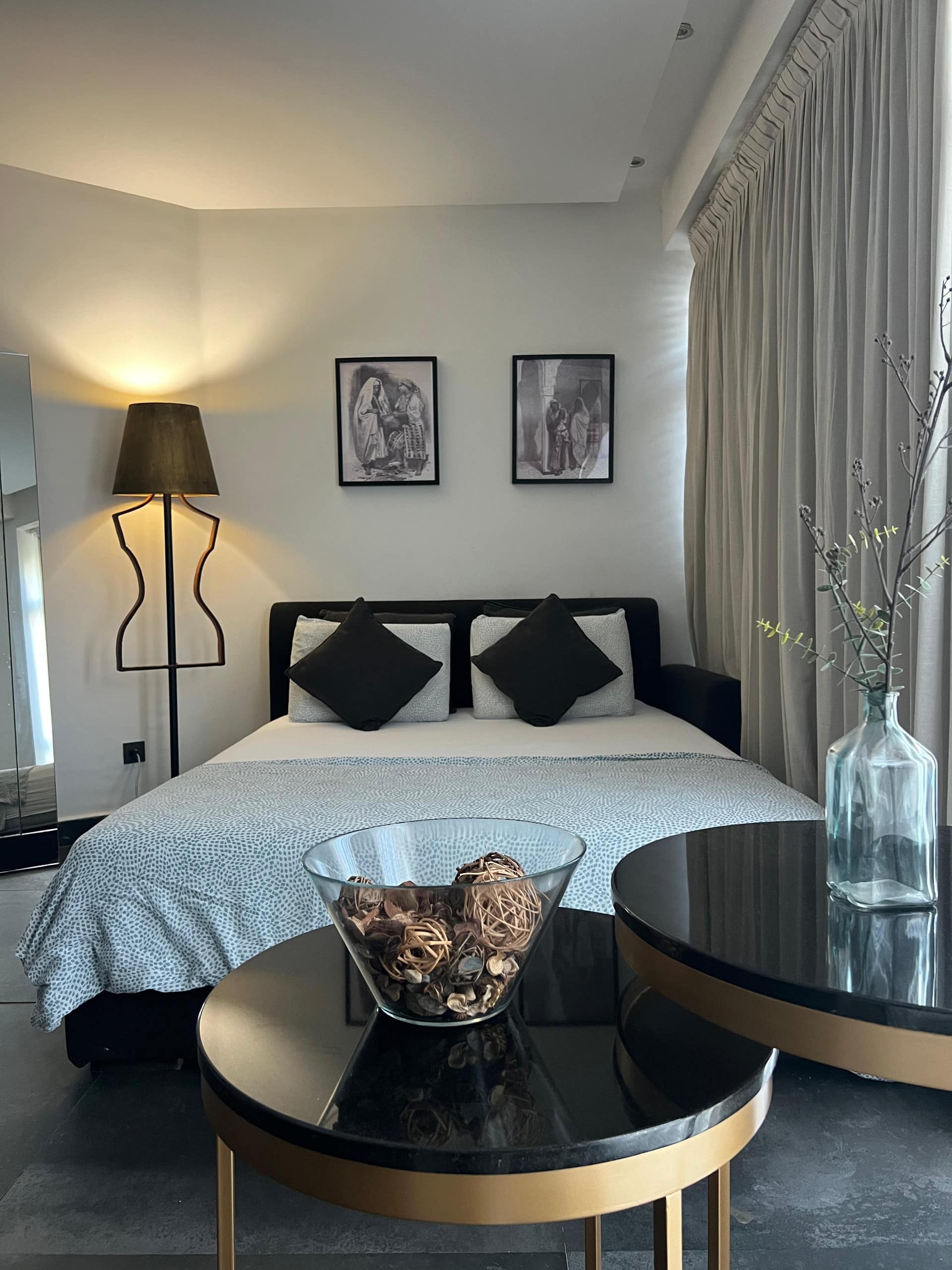 Loft studio with unobstructed view, high floor 4