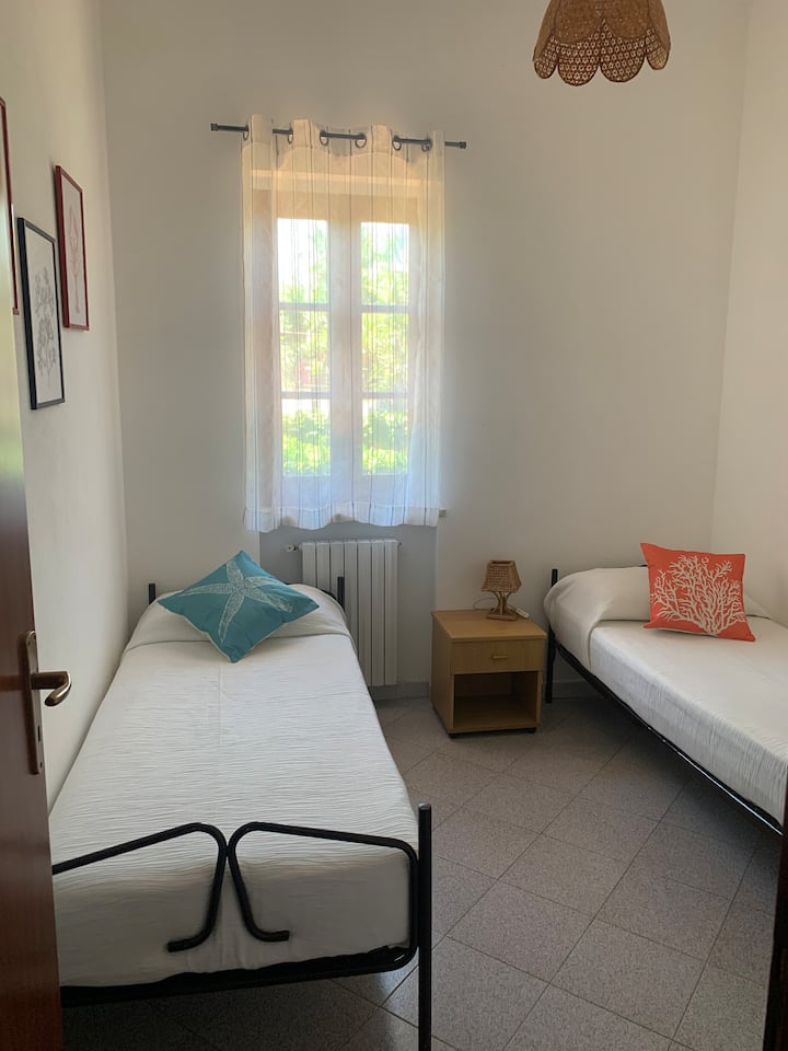 غرفة النوم 2