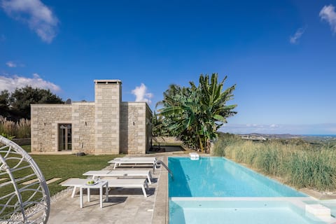 Thalmargia Villa II, Pool, HotTub & Ultimate Peace