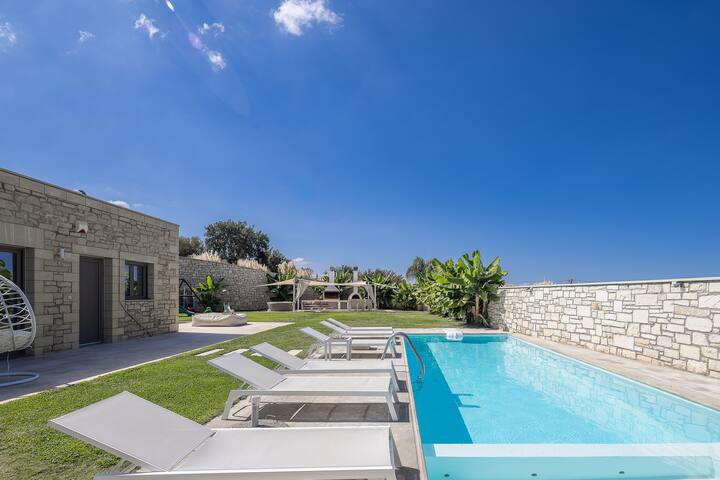Thalmargia Villa III, Ultimate Peace & Privacy