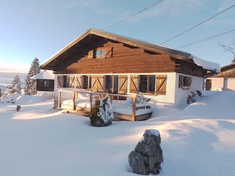 Les Campanules Cottage